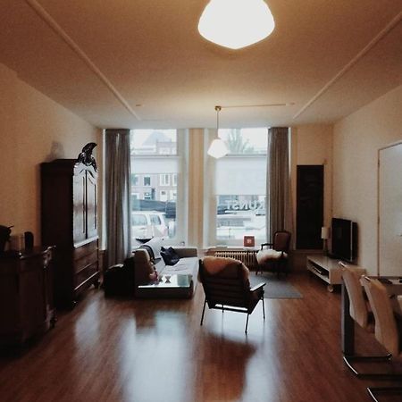 Guesthouse Uit De Kunst Леэварден Экстерьер фото